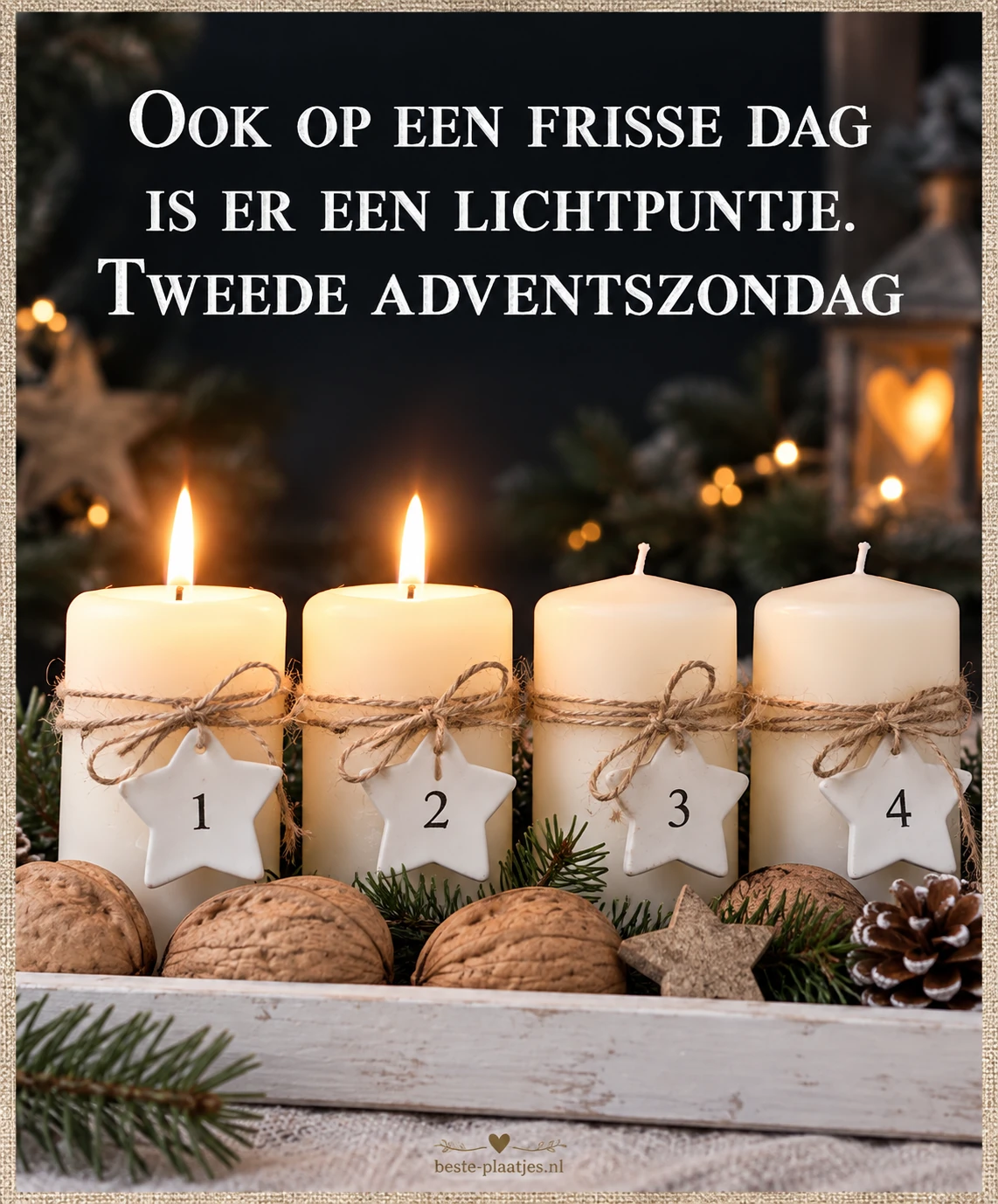 Kaarsen met stervormige labels en walnoten geven de tweede advent een rustieke uitstraling.